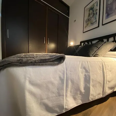 Descalzos Free Parking Ronda