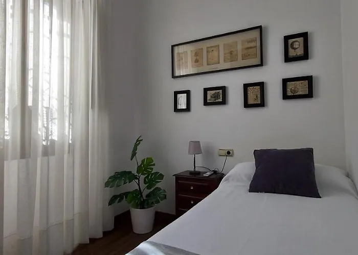 Descalzos Free Parking *