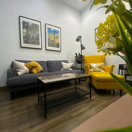 Descalzos Free Parking Apartment