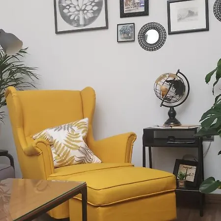 Descalzos Free Parking *