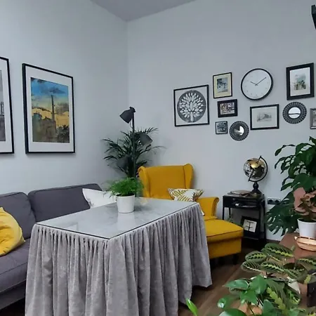 Descalzos Free Parking Ronda