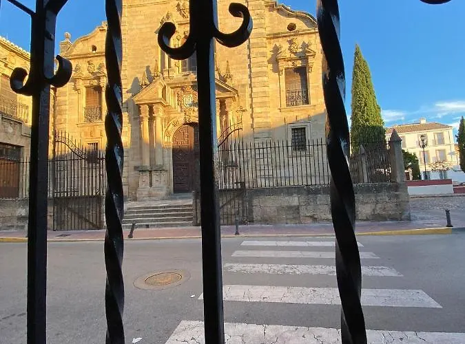 Descalzos Free Parking